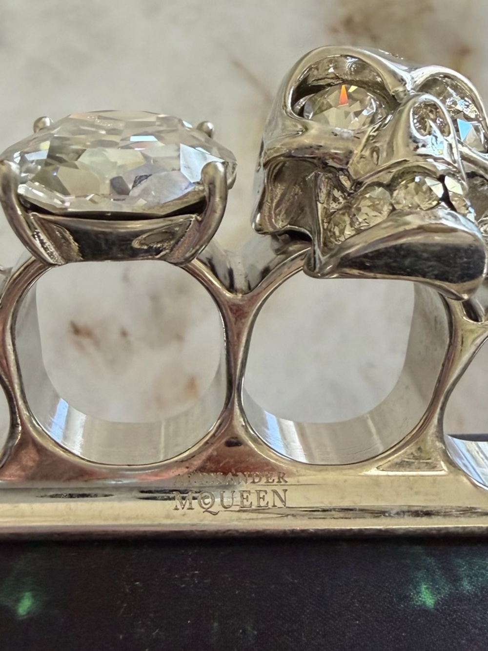 Alexander McQueen Silver Crystal Skull Four-Finger Ring Knuckle Satin Clutch - Picture 10 of 16